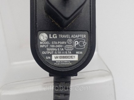 Мережева зарядка LG KG800. Вхідна напруга 220В, вихідний струм від 0,5 до 2А 5В . . фото 5