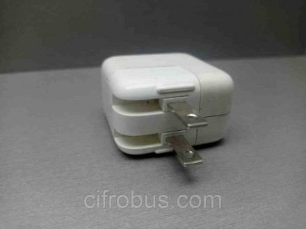 Компактный адаптер питания USB Apple A1205
Внимание! Комиссионный товар. Уточняй. . фото 4