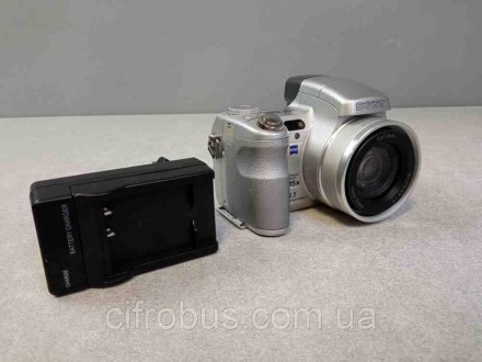 Фотокамера с суперзумом, матрица 8.1 МП (1/2.5"), съемка видео, оптический зум 1. . фото 9