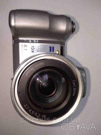 Фотокамера с суперзумом, матрица 8.1 МП (1/2.5"), съемка видео, оптический зум 1. . фото 1