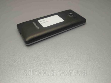 Телефон, поддержка двух SIM-карт, экран 2.4", разрешение 320x240, камера 0.30 МП. . фото 8