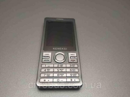 Телефон, поддержка двух SIM-карт, экран 2.4", разрешение 320x240, камера 0.30 МП. . фото 4