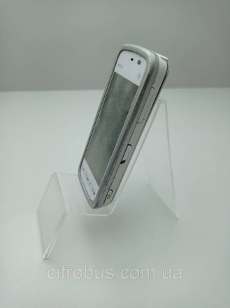 Смартфон, Symbian OS 9.4, экран 3.2", разрешение 640x360, камера 2 МП, память 70. . фото 5