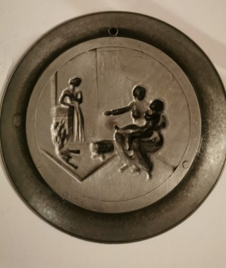 Настенная оловянная тарелка Тёплый зимний очаг Германия художественное литье, ди. . фото 3