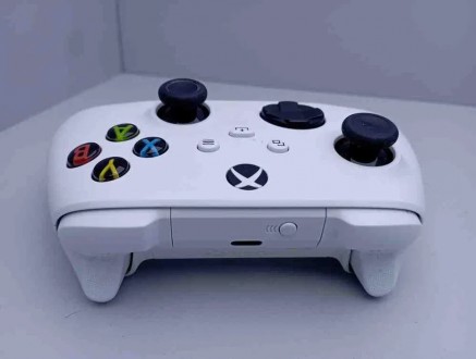 Продам игровую приставку Microsoft Xbox Series S 512GB. Отличное состояние, как . . фото 4