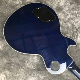 Электрогитара Gibson Les Paul Custom Ocean Blu. С логотипом Gibson. 
Красивая ка. . фото 3