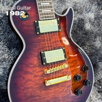 Электрогитара Gibson Les Paul Custom Burst Fire. С логотипом Gibson. 
Красивая к. . фото 5