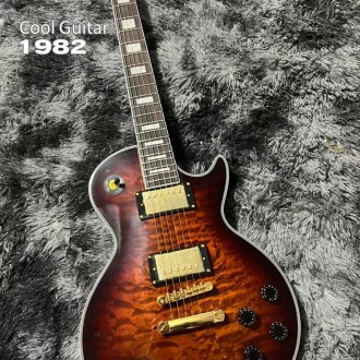 Электрогитара Gibson Les Paul Custom Burst Fire. С логотипом Gibson. 
Красивая к. . фото 2