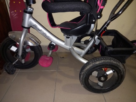 Дитячий велосипед-коляска триколісний з батьківською ручкою, надувними колесами,. . фото 2