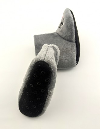 
Ошатне взуття для дівчинки. Зроблені з махри. Вік приблизно від 0 до 6 місяців.. . фото 4