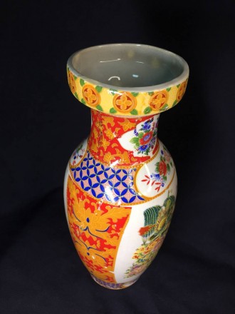 Китайская ваза 24,5 см ручная сюжетная роспись техника Мориаж фарфор н1191

Це. . фото 6