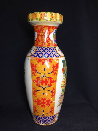 Китайская ваза 24,5 см ручная сюжетная роспись техника Мориаж фарфор н1191

Це. . фото 5