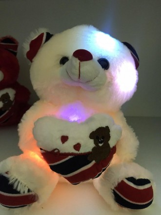 Мягкая игрушка светящийся мишка Тедди
Невероятно приятный и нежный на ощупь плюш. . фото 6