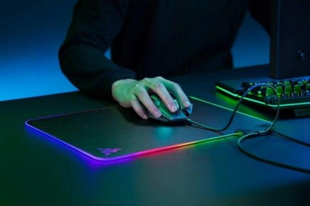 Коврик для компьютерной мышки RGB Razer R-780 с подсветкой самый популярный ткан. . фото 3