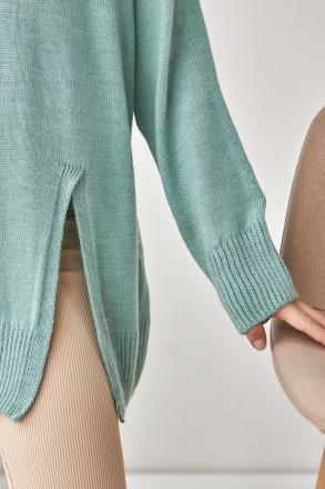 Жіночий светр Stimma Номі. Це стильний светр із круглою горловиною стане чудовою. . фото 4