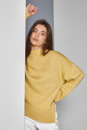 Жіночий светр Stimma Сінгел. Це стильний светр з розрізами по низу із круглою го. . фото 5