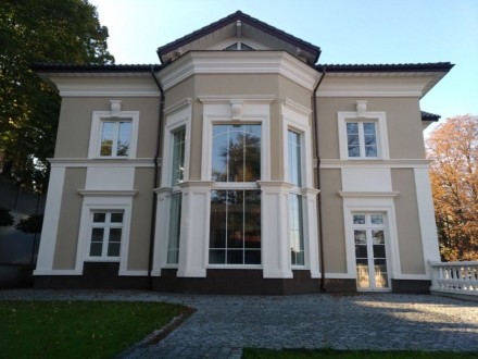 Резиденція площею 594 кв. на території музею – садиби імені М. Рильського, 100 м. . фото 2