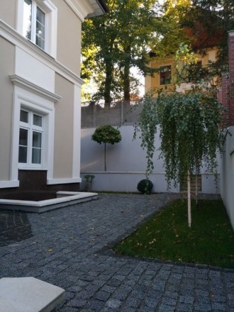 Резиденція площею 594 кв. на території музею – садиби імені М. Рильського, 100 м. . фото 6