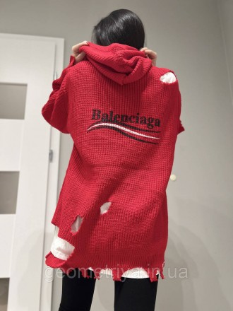 
Червоний в'язаний светр Balenciaga 
Заміри:
ОГ 57 см
Довжина 80 см
Рукав від го. . фото 2