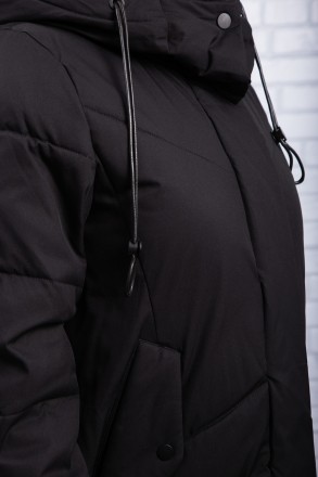 
Стильная женская куртка. Крой прямой, длина средняя. Застегивается на двухходов. . фото 7