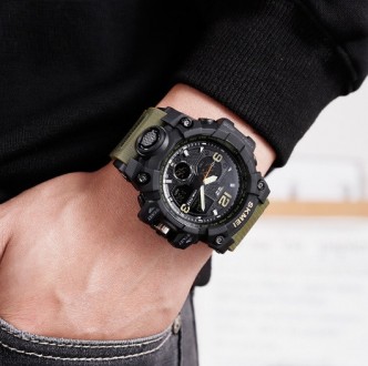 
Мужские спортивные наручные часы SKMEI 1155 электронные с подсветкой, армейские. . фото 5