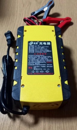 Зарядное устройство универсальное для любых аккумуляторов JC-0804B 12В (8А)/24В . . фото 6