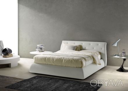 Итальянская кровать с подьемным механизмом.
Основа кровати - дерево.
Нижний че. . фото 1