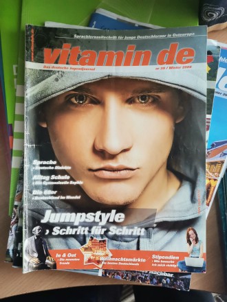 Журнали німецькою мовою Vitamin de. 
Nr. 39 Winter 2008, 
Nr. 60 Frühling. . фото 2