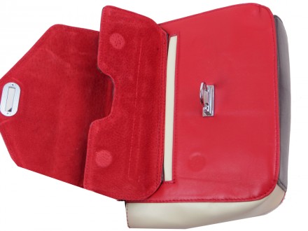 Небольшая женская кожаная сумка Giorgio Ferretti красная с бежевым 35553SD04
Опи. . фото 9