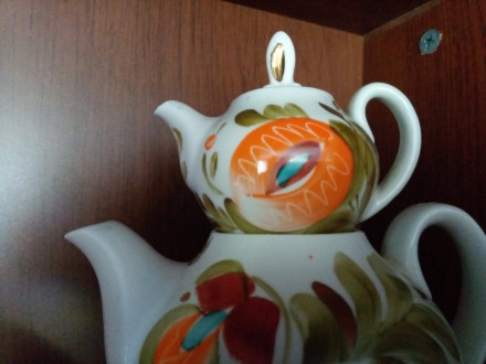 Красивый набор фарфоровых чайников "Петушок"
Изготовлен в 70 - 80 год. . фото 7