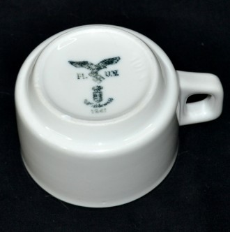 Кофейная чашка из столовой Люфтваффе 1941 год.
Без потерь.. . фото 4