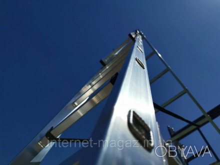 Алюминиевая трехсекционная универсальная лестница может использоваться как раздв. . фото 1