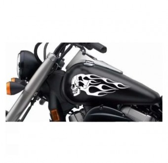 Наклейка на топливный бак мотоцикла выполнена из виниловой плёнки 80мк с глянцев. . фото 5