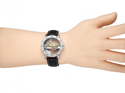 
Forsining -бренд надійнихмеханічних наручних годинників, в основі яких механізм. . фото 9