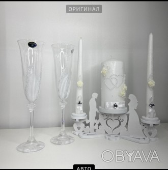 Красивый свадебный набор (бокалов, свечей и подсвечника) выполнен в одном стиле.. . фото 1