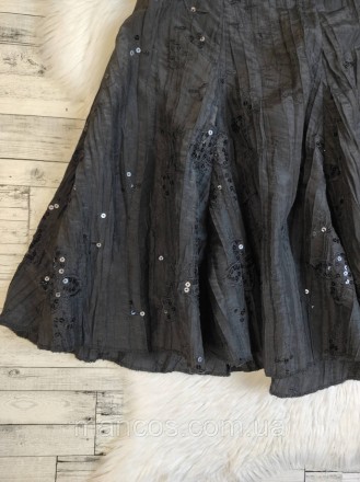 Женская юбка черная жатка с пайетками
Состояние: б/у, в идеальном состоянии
Разм. . фото 4