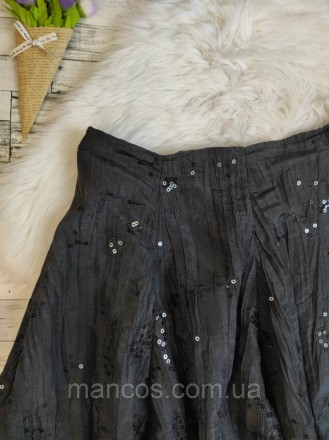 Женская юбка черная жатка с пайетками
Состояние: б/у, в идеальном состоянии
Разм. . фото 6