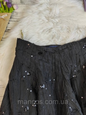 Женская юбка черная жатка с пайетками
Состояние: б/у, в идеальном состоянии
Разм. . фото 3