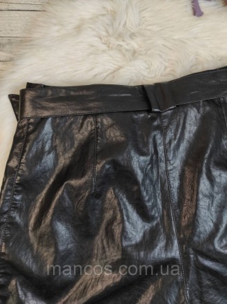 Женские кожаные шорты Twinset чёрного цвета с поясом и заклепками 
Состояние: б/. . фото 7