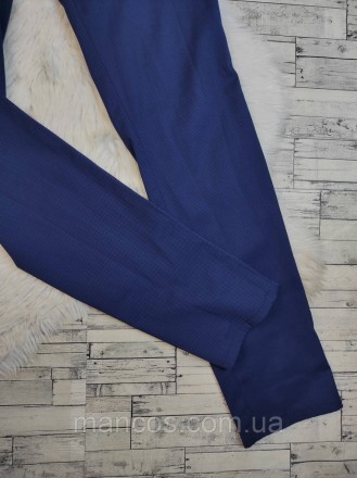 Мужские брюки Vladis синие с принтом
Состояние: б/у, в отличном состоянии
Произв. . фото 4