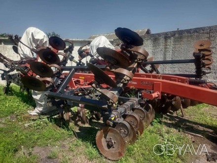 Дисколаповий глибокорозпушувач CASE IH Ecolo-Tiger 9300 
2007 рік випуску
Необ. . фото 1