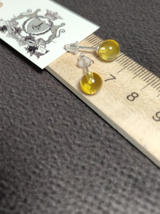 Пропонуємо Вам придбати мініатюрні сережки (пусети) з натурального бурштину. 
Ук. . фото 2