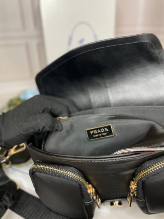 
 Модель: Prada Pocket nylon and brushed leather bag
Артикул: wb010
Материал: Эк. . фото 9