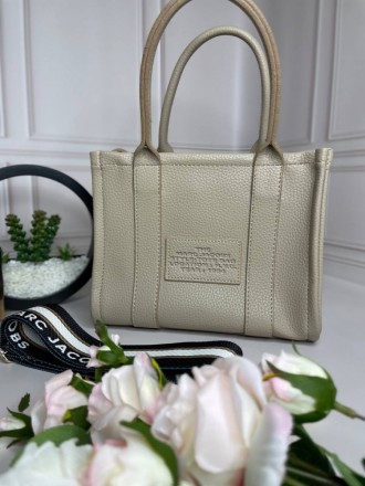 
 
 Модель: Marc Jacobs Tote Bag 
Артикул: wb011
Материал: Экокожа 
Цвет: Бежевы. . фото 5