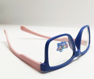 Дитячі комп'ютерні окуляри

Лінза прозора полімер із захисним фільтром
Ф. . фото 7
