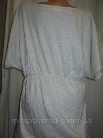  Женская летняя легкая футболка б/у, бежевого цвета, спереди маленькая белая вст. . фото 4