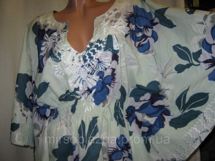  Женская блузка б/у летняя, хлопковая, мятного цвета с цветочным принтом, свобод. . фото 3
