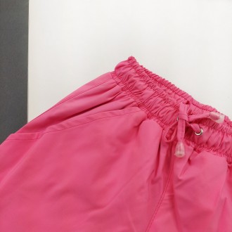 Детские деми штаны на нейлоне для девочки Marakas
Преимущества:
- качественная п. . фото 3