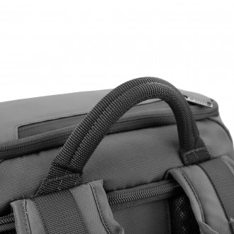 Класичні рюкзаки для фотокамер VEO Adaptor мають солідний зовнішній вигляд, вико. . фото 21