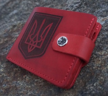 Шкіряний гаманець з гравіюванням Тризуба
Стильний, практичний і оригінальний гам. . фото 3